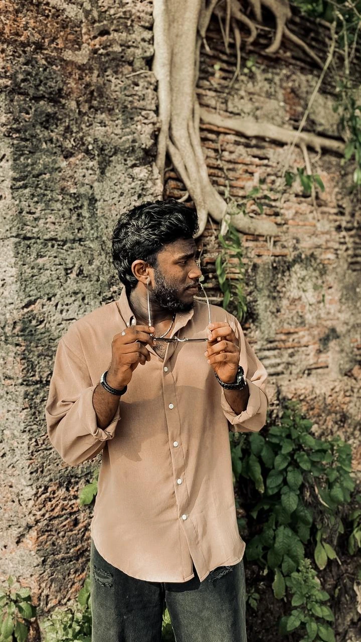 vyshnav k freelance creative designer in Calicut